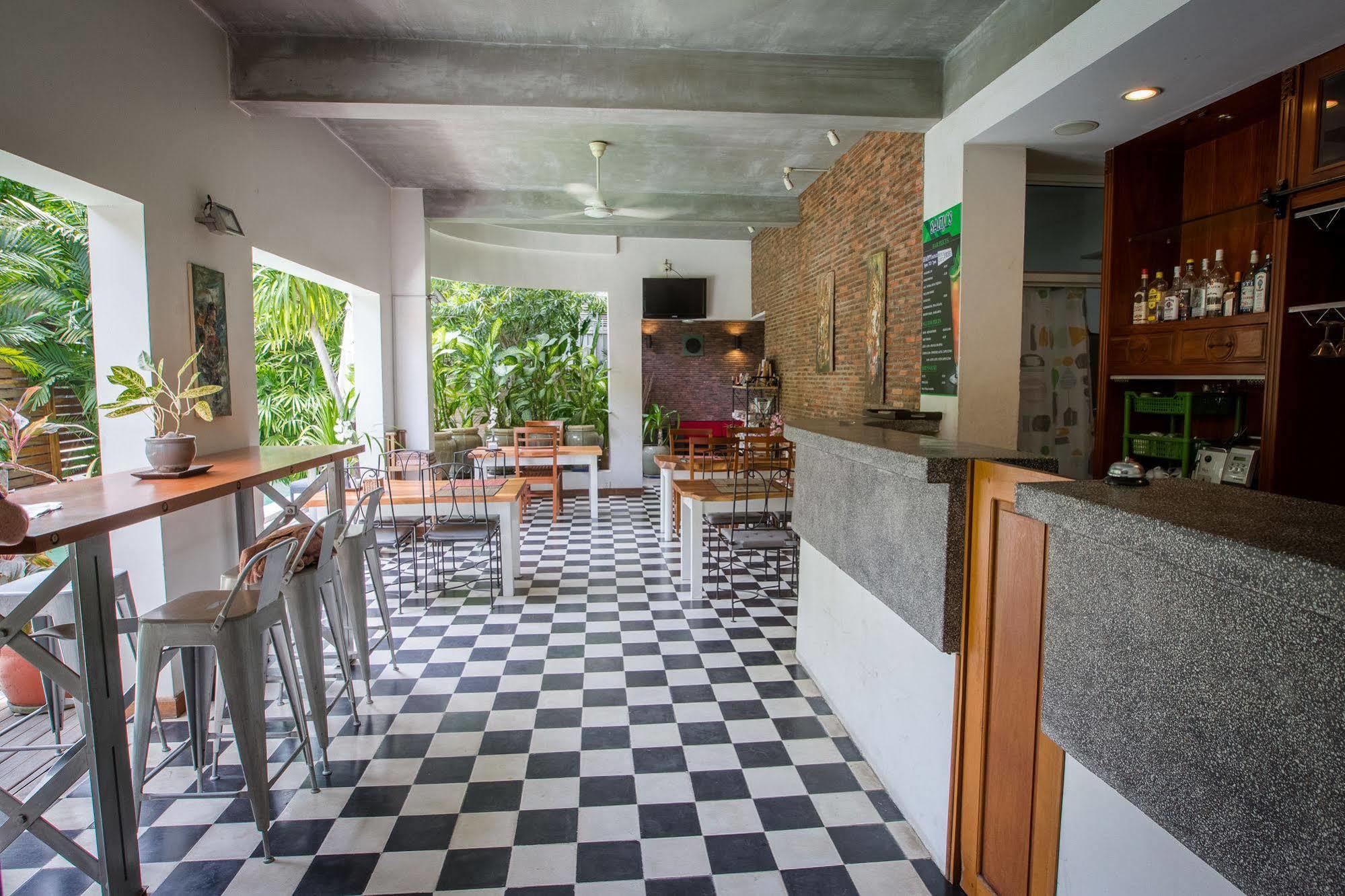 Casa Villa Independence Phnom Penh Dış mekan fotoğraf