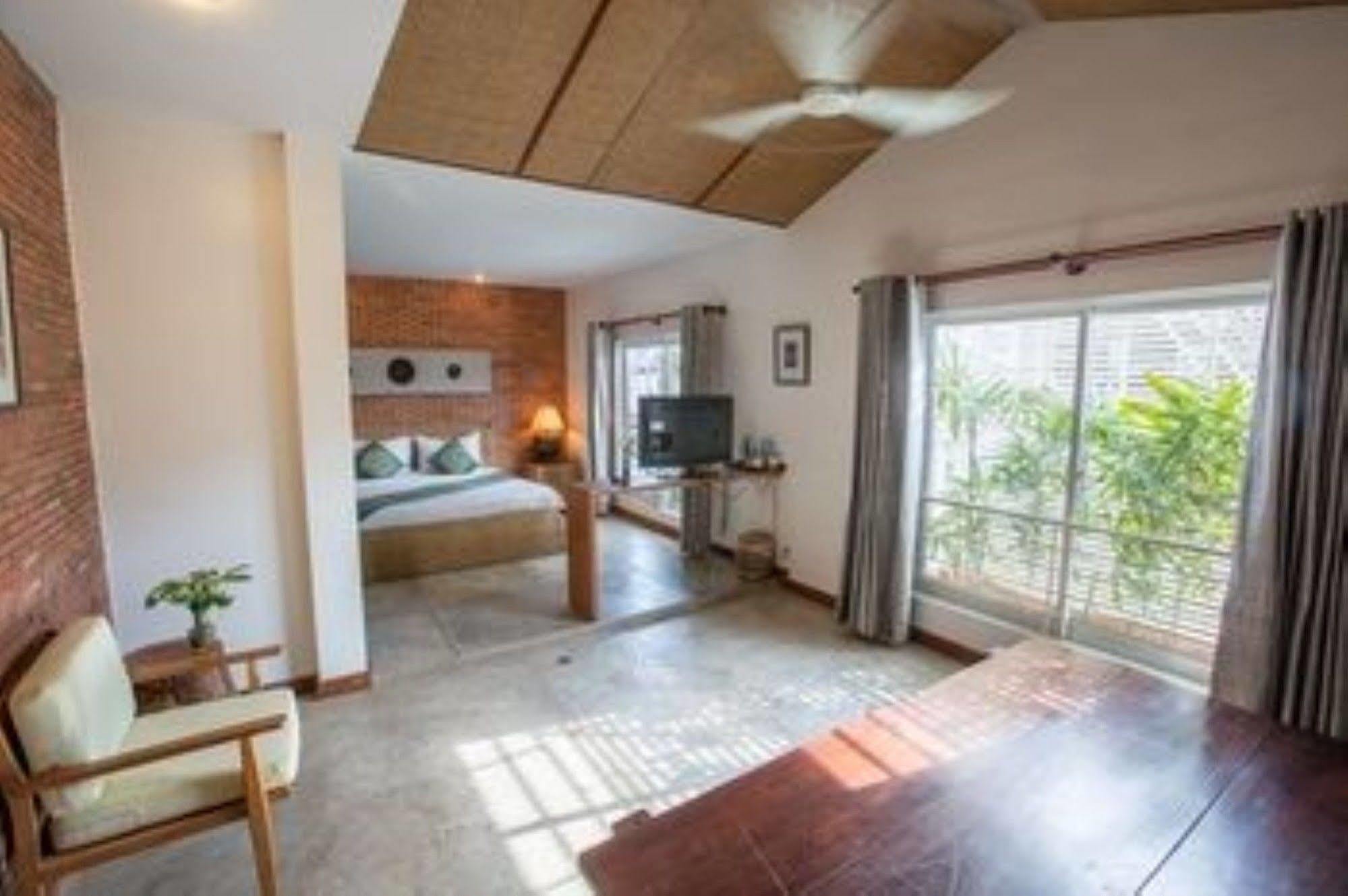 Casa Villa Independence Phnom Penh Dış mekan fotoğraf